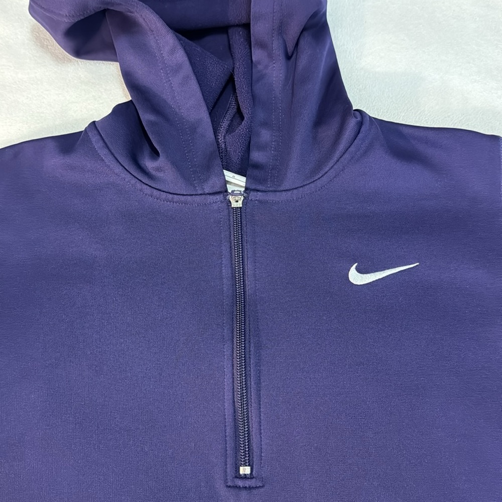 Womens Nike hoodie navy in color. size large. - Picture 4 of 5